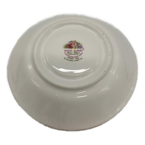 ROYAL ALBERT (ロイヤルアルバート) カップ&ソーサー フラワー・オブ・ザ・マンス
