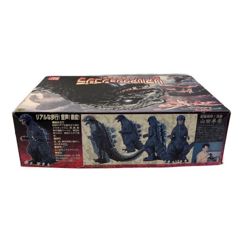 BANDAI (バンダイ) リアルアクションゴジラ 大怪獣総攻撃版