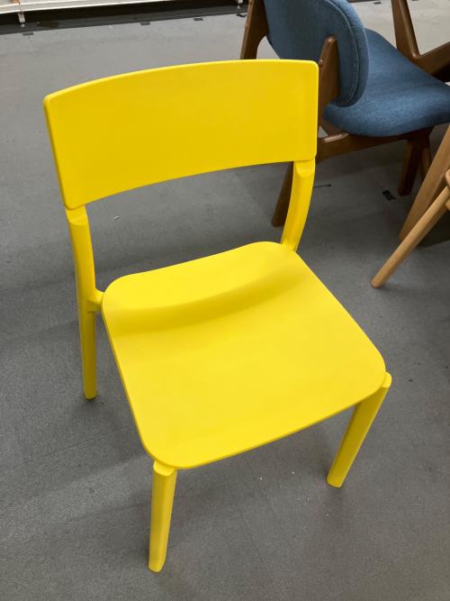 IKEA (イケア) チェア イエロー JANINGE