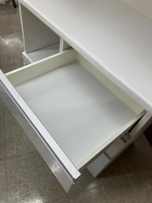 松田家具 (マツダカグ) レンジボード  ホワイト×シルバー
