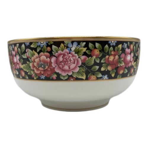 Wedgwood (ウェッジウッド) ボウル クリオ(花柄)