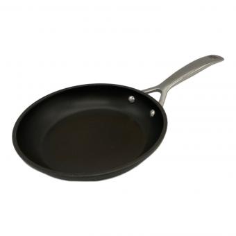 LE CREUSET (ルクルーゼ) フライパン O16013 20cm
