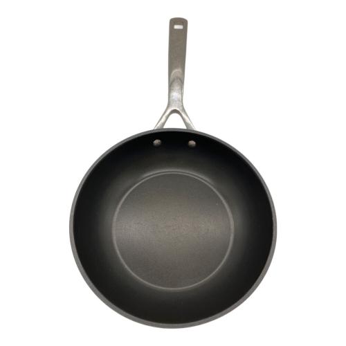 LE CREUSET (ルクルーゼ) フライパン O16013 24cm