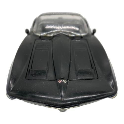 AUTOart (オートアート) シボレーコルベット マコシャーク 1961 モデルカー