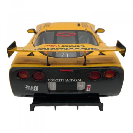 AUTOart (オートアート) シボレー コルベット C5-R モデルカー