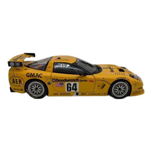 AUTOart (オートアート) シボレー コルベット C5-R モデルカー