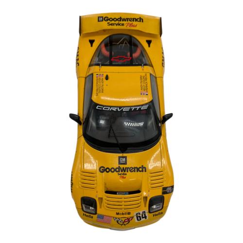 AUTOart (オートアート) シボレー コルベット C5-R モデルカー