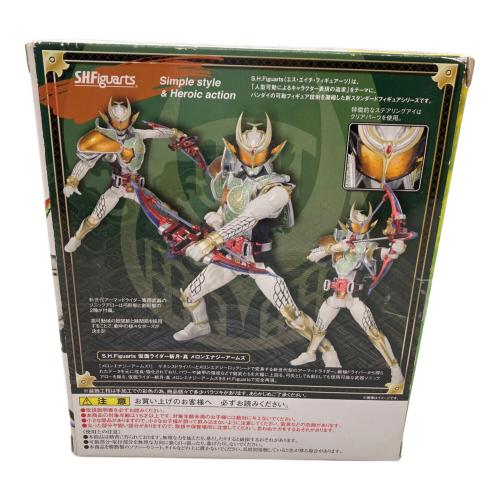 BANDAI (バンダイ) フィギュア S.H.Figuarts　仮面ライダー鎧武　仮面ライダー斬月・真