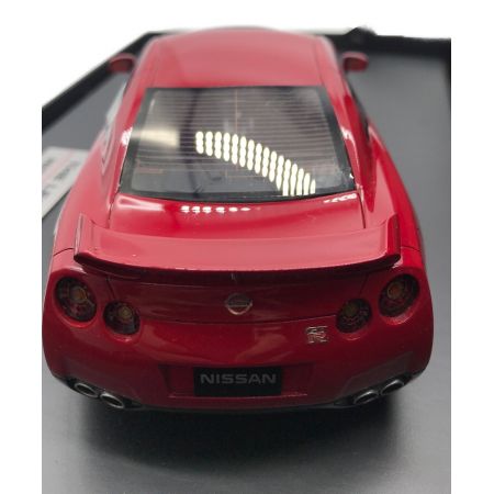 NISSAN (ニッサン) ミニカー THE LEGEND IS REAL GT-R(R35RED #A54) NISSAN MODEL CAR COLLECTION