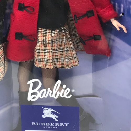 BURBERRY BLUE LABEL (バーバリーブルーレーベル) バービー人形