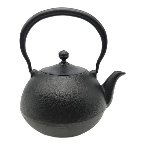 南部鉄器 (ナンブテッキ) 鉄瓶