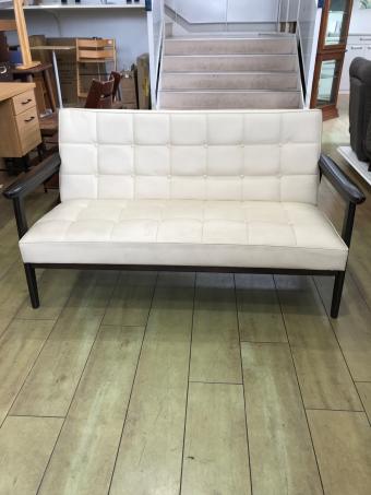 カリモク60 (カリモクロクマル) Kチェア 2シーター ベージュ W36153HD