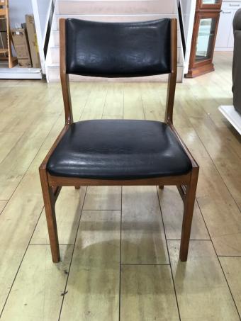 カリモク60+ (カリモクロクマル) ダイニングチェアー ブラック C36105BW