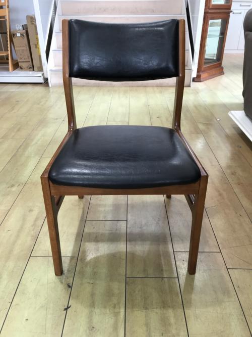 カリモク60+ (カリモクロクマル) ダイニングチェアー ブラック C36105BW