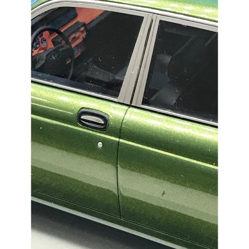 ジャガー XJ6 SIII グリーン 1/18スケール Cult製 ミニカー 楽天市場】【予約】2025年発売予定JAGUAR XJ SIII 1979年モデル