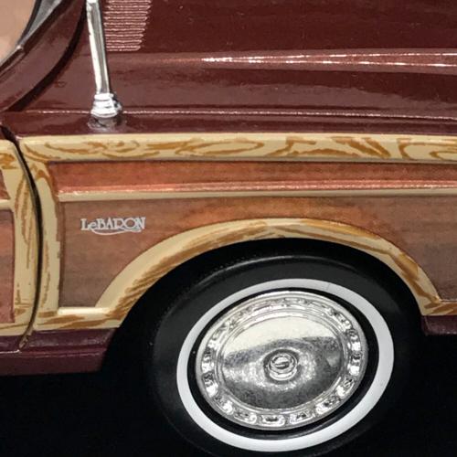 MOTOR MAX (モーターマックス) ミニカー 1/24scale 1979 Chrysler Lebaron Town & Country American Classics PREMIUM DIE-CAST COLLECTION