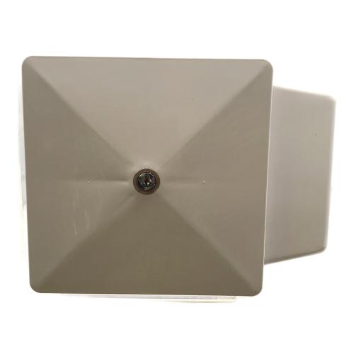 ガチャガチャマシン