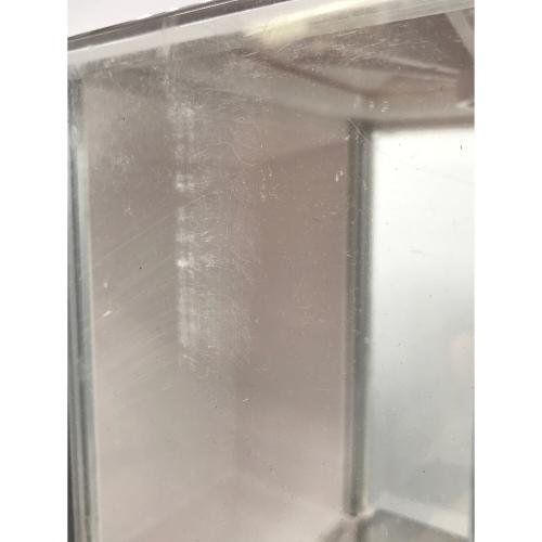 ガチャガチャマシン