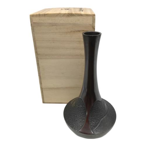 津田永寿（ツダエイジュ）　朱銅花挿 花入れ 道