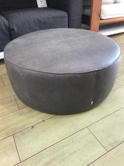 Molteni (モルテーニ) オットマン グレー 28 ラウンド DOMINO