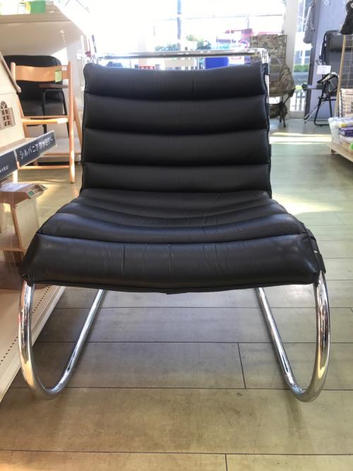 MRラウンジチェアー ブラック ミース・ファン・デル・ローエ @