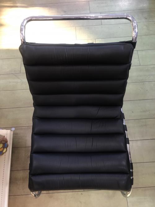 MRラウンジチェアー ブラック ミース・ファン・デル・ローエ @