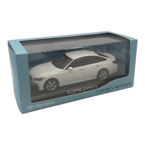 TOYOTA (トヨタ) モデルカー 1/30 CROWN BEYOND