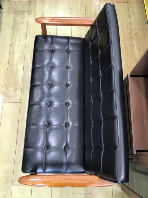 カリモク60 (カリモクロクマル) 1人掛けソファー ブラック 2人掛け W36173BW 合皮