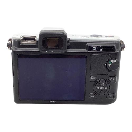 Nikon (ニコン) デジタル一眼レフカメラ 1V1