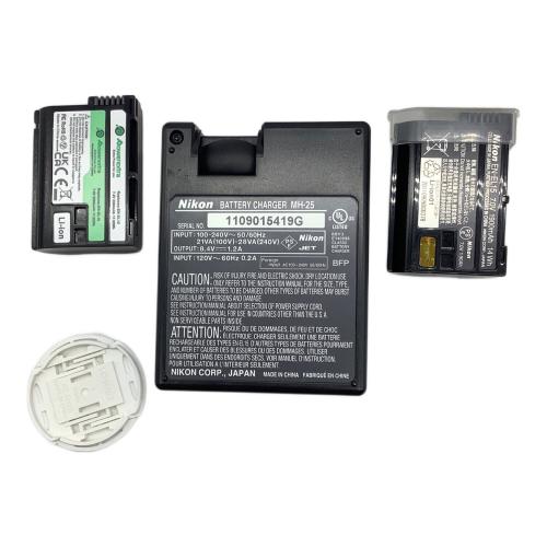 Nikon (ニコン) デジタル一眼レフカメラ 1V1