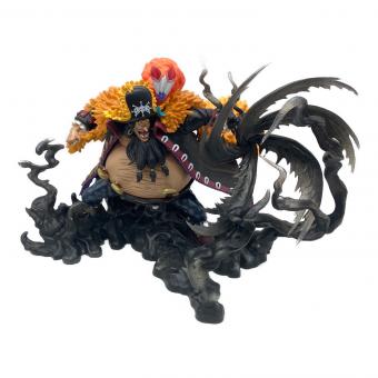 ONE PIECE (ワンピース) フィギュア マーシャル・D・ティーチ フィギュアーツZERO 超激戦