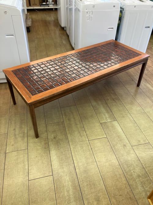 コーヒーテーブル ブラウン タイルトップ @ Π