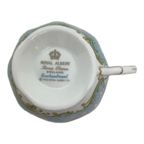 ROYAL ALBERT (ロイヤルアルバート) カップ&ソーサー エンチャントメント