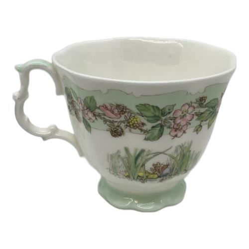 ROYAL DOULTON (ロイヤルドルトン) カップ&ソーサー ブランブリーヘッジ フォーシーズン