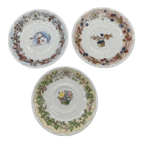ROYAL DOULTON (ロイヤルドルトン) カップ&ソーサー ブランブリー