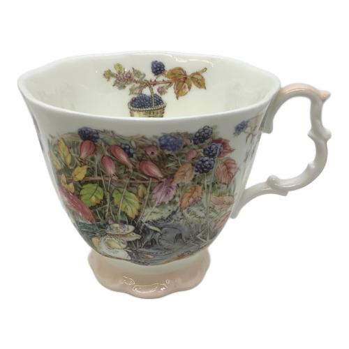 ROYAL DOULTON (ロイヤルドルトン) カップ&ソーサー ブランブリーヘッジ フォーシーズン