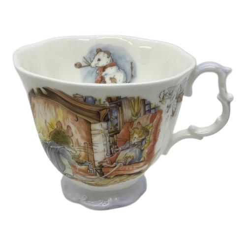 ROYAL DOULTON (ロイヤルドルトン) カップ&ソーサー ブランブリーヘッジ フォーシーズン