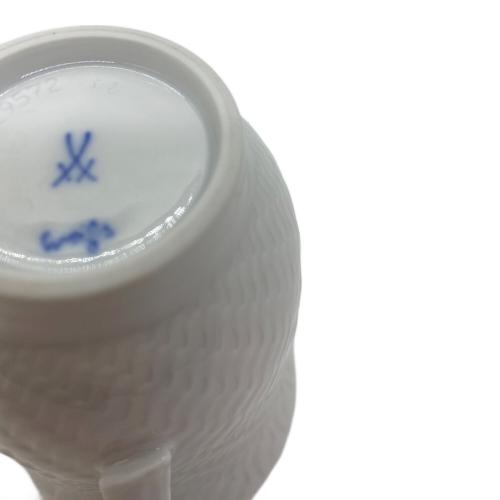 Meissen (マイセン) カップ&ソーサー 波の戯れホワイト