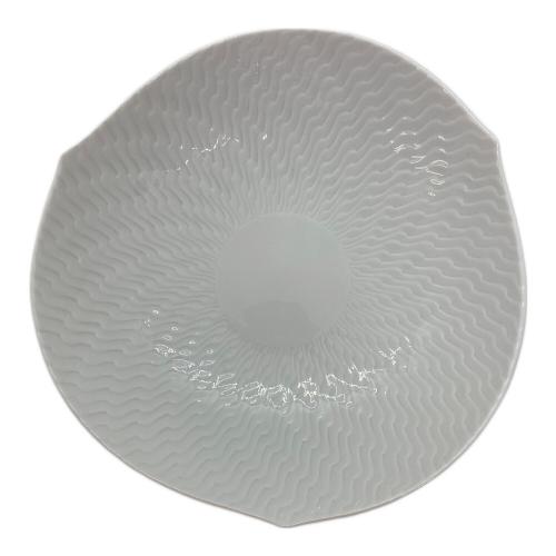 Meissen (マイセン) カップ&ソーサー 波の戯れホワイト