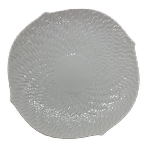 Meissen (マイセン) カップ&ソーサー 波の戯れホワイト