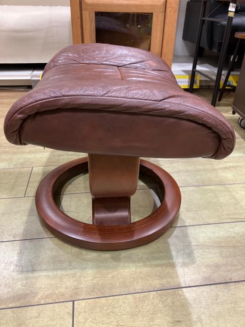 Ekornes (エコーネス) リクライニングチェアー ブラウン オットマン付 1人掛け 011690150943403