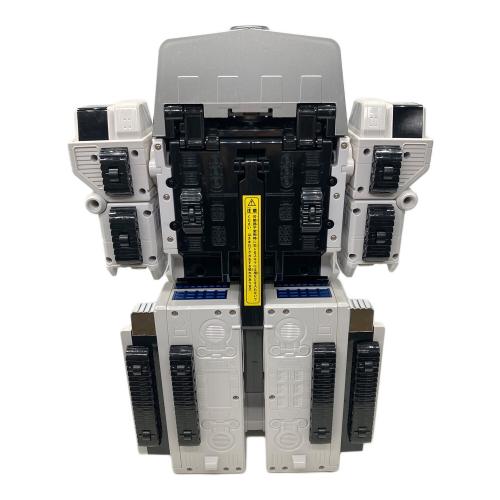 特捜戦隊デカレンジャー (トクソウセンタイデカレンジャー) DX 超巨大 デカベースロボ 戦隊ヒーロー