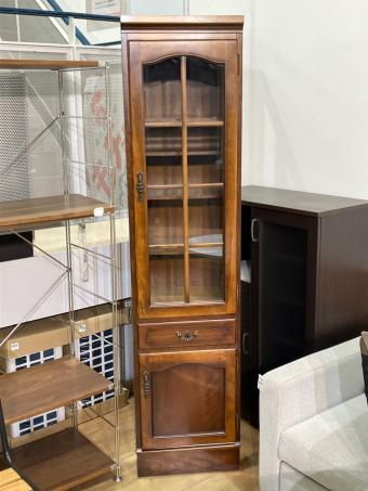 karimoku (カリモク) 一枚扉キャビネット コロニアル