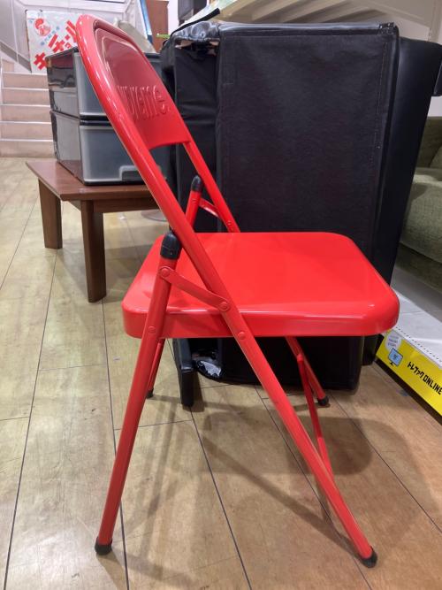 SUPREME (シュプリーム) パイプ椅子 レッド