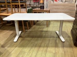 IKEA (イケア) 電動昇降デスク ホワイト BEKANT