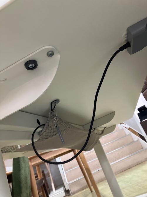 IKEA (イケア) 電動昇降デスク ホワイト BEKANT