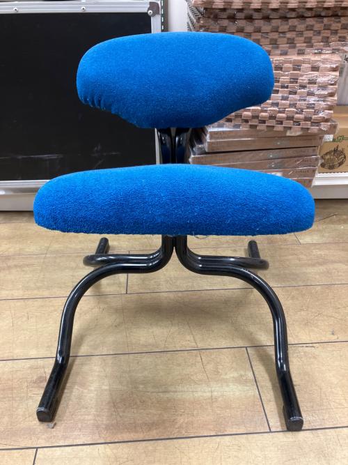 balans (バランス) チェア ブラック×ブルー