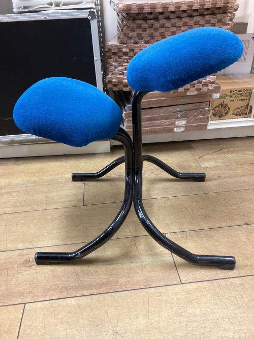 balans (バランス) チェア ブラック×ブルー