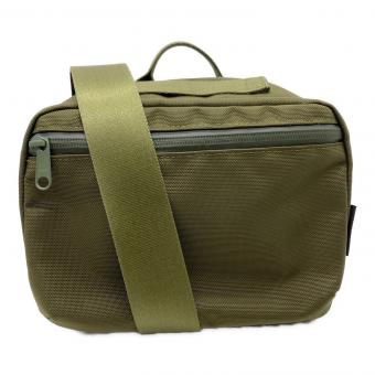 INDUSTRIA (インダストリア) カメラバッグ グリーン