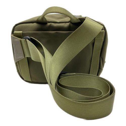 INDUSTRIA (インダストリア) カメラバッグ グリーン